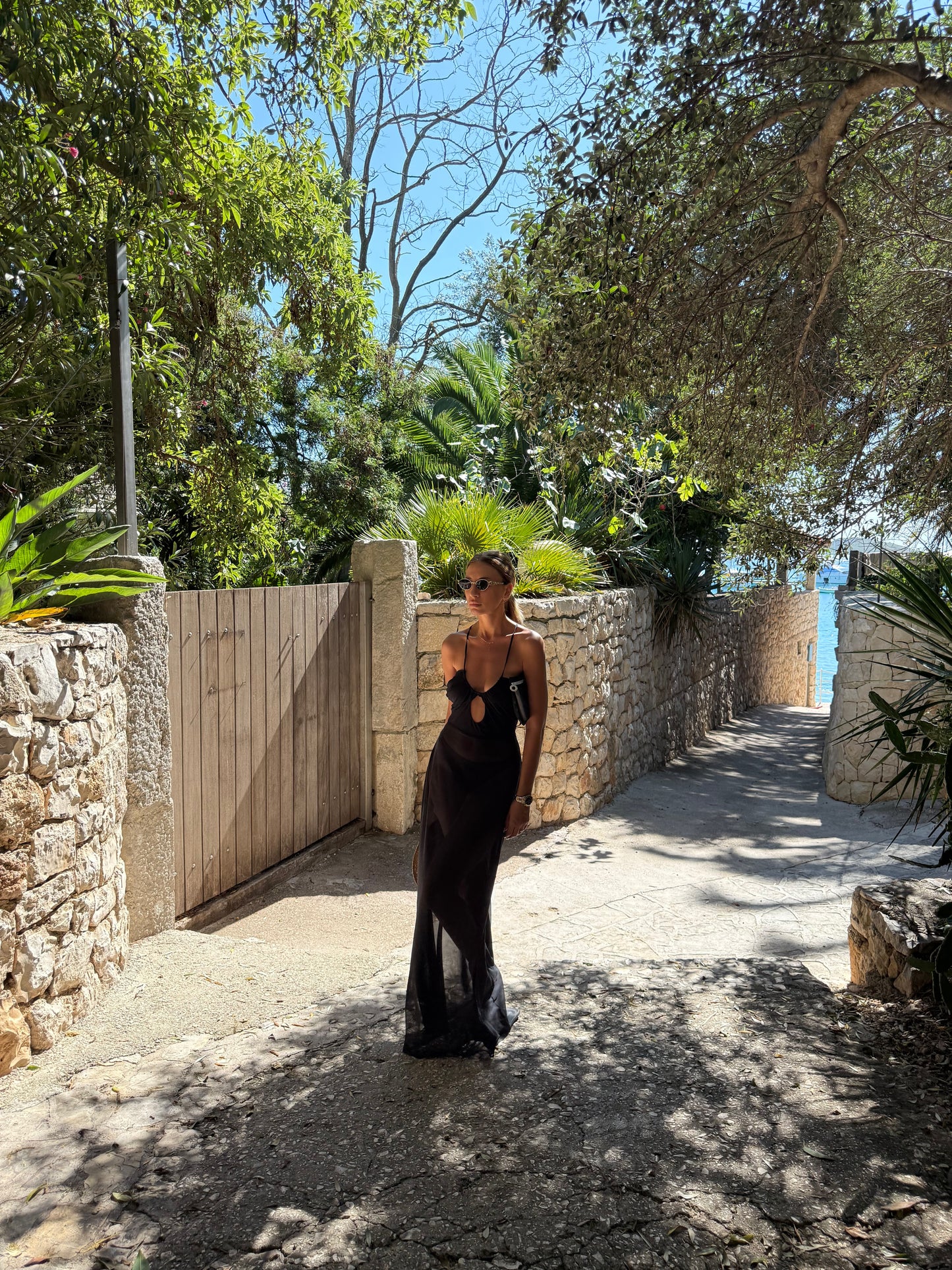 The black beach dress