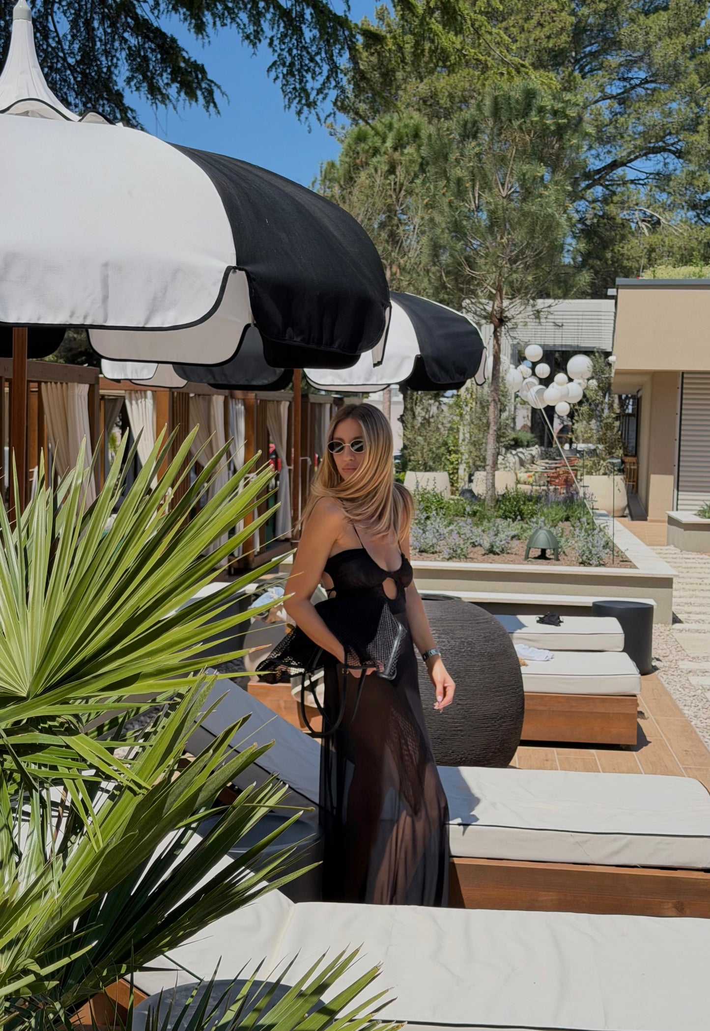 The black beach dress